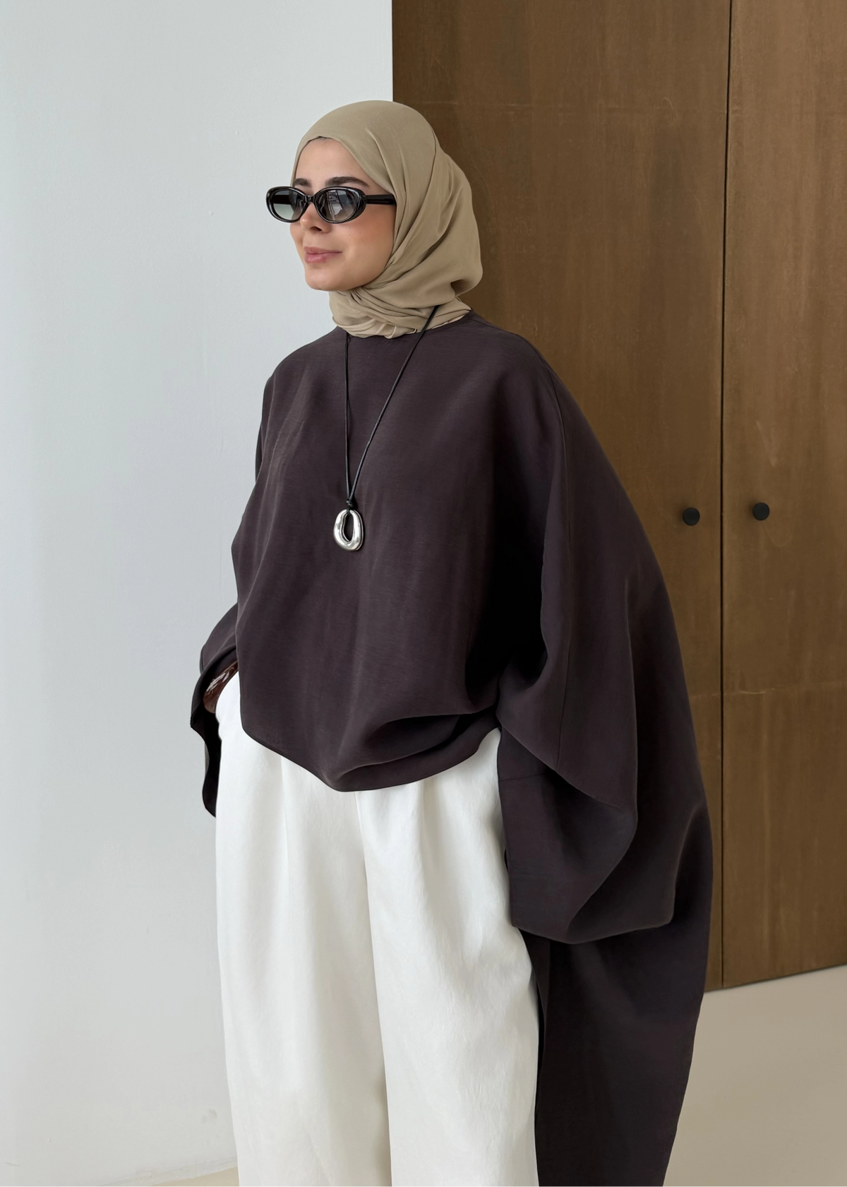 The Asymmetric Top in Brown - REVA Essentials 01