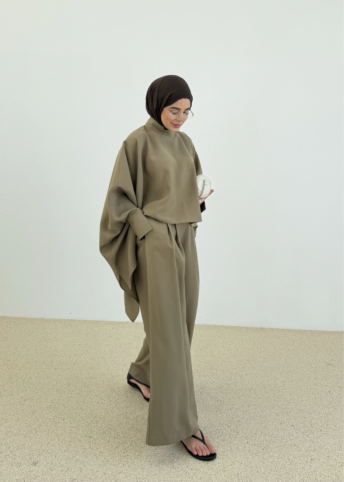 The Layer Set in Olive - REVA Essentials 01