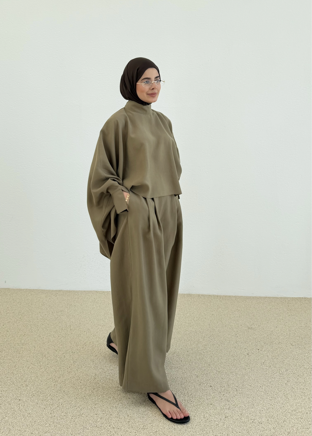 The Layer Set in Olive - REVA Essentials 01