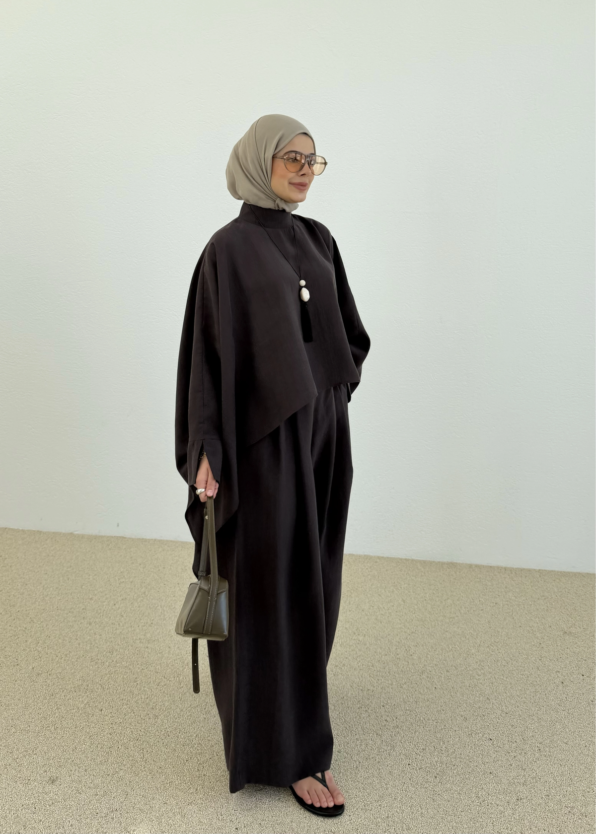 The Layer Set in Brown - REVA Essentials 01